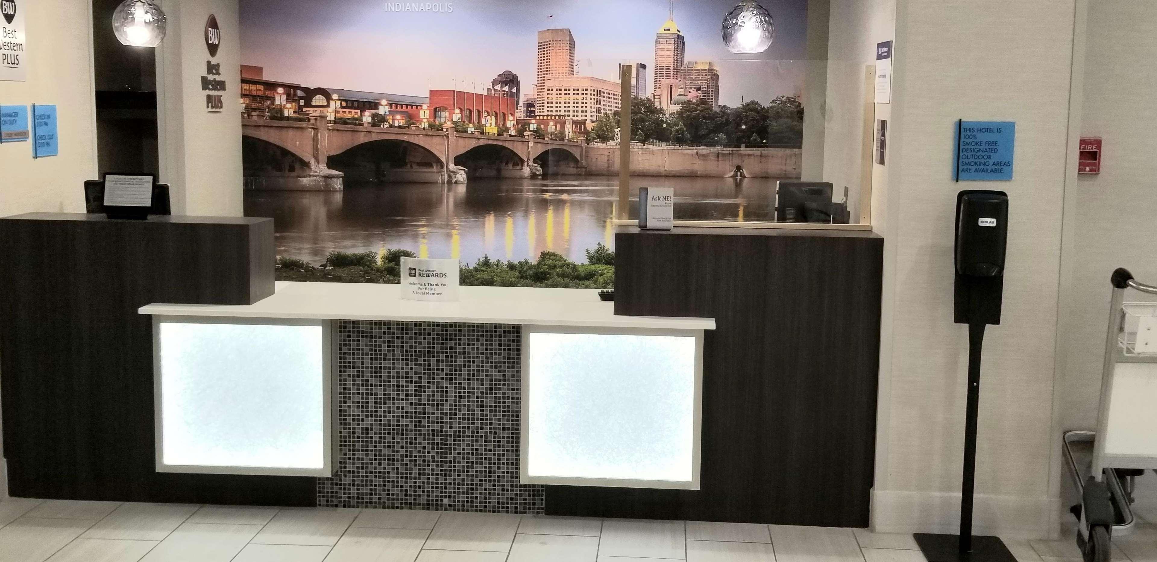 La Quinta Inn & Suites By Wyndham Indianapolis Downtown Ngoại thất bức ảnh
