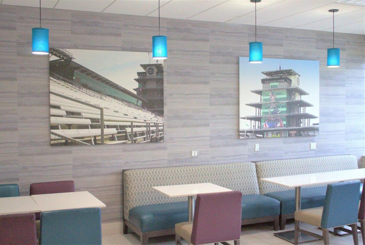 La Quinta Inn & Suites By Wyndham Indianapolis Downtown Ngoại thất bức ảnh