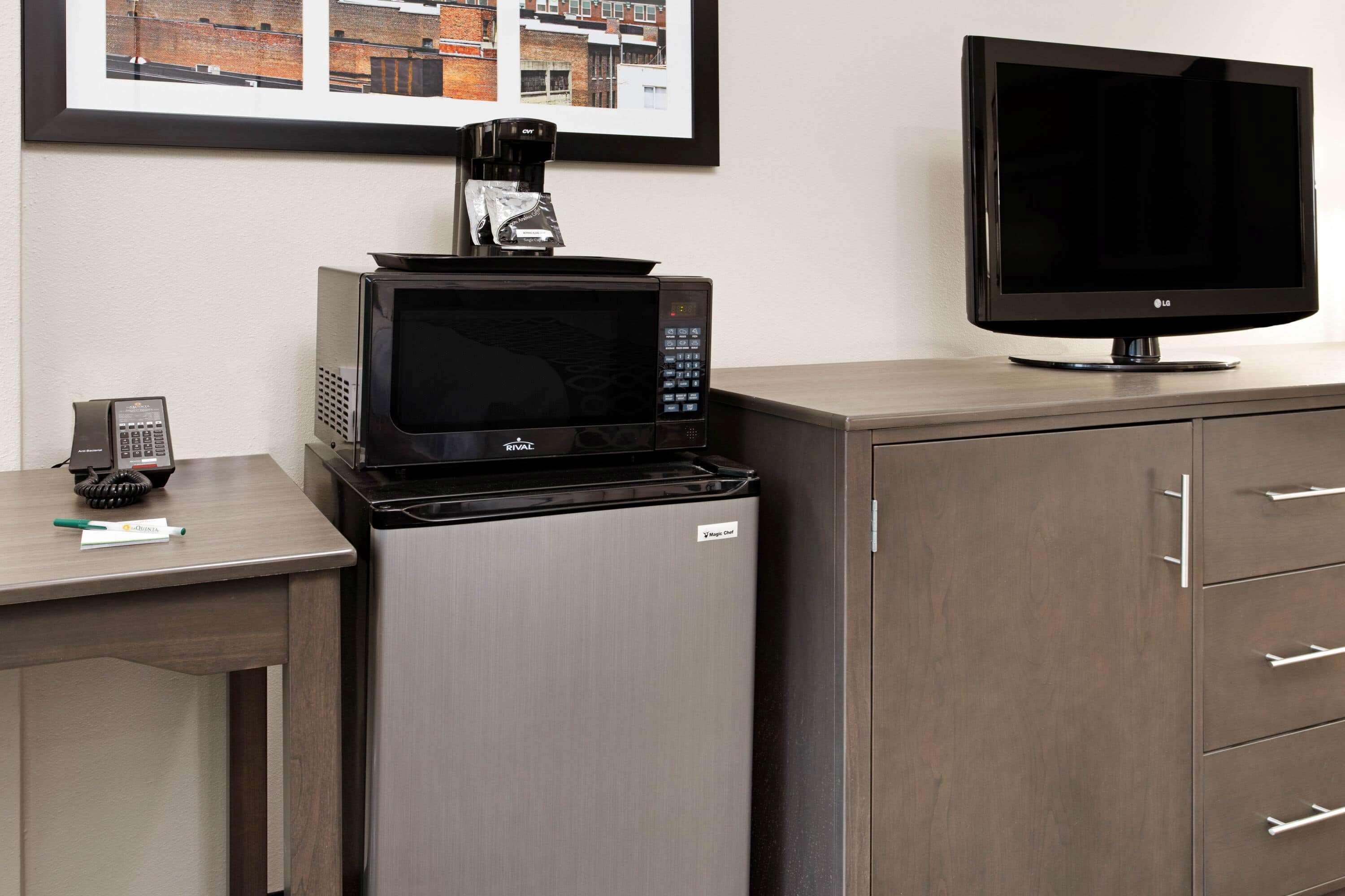 La Quinta Inn & Suites By Wyndham Indianapolis Downtown Ngoại thất bức ảnh